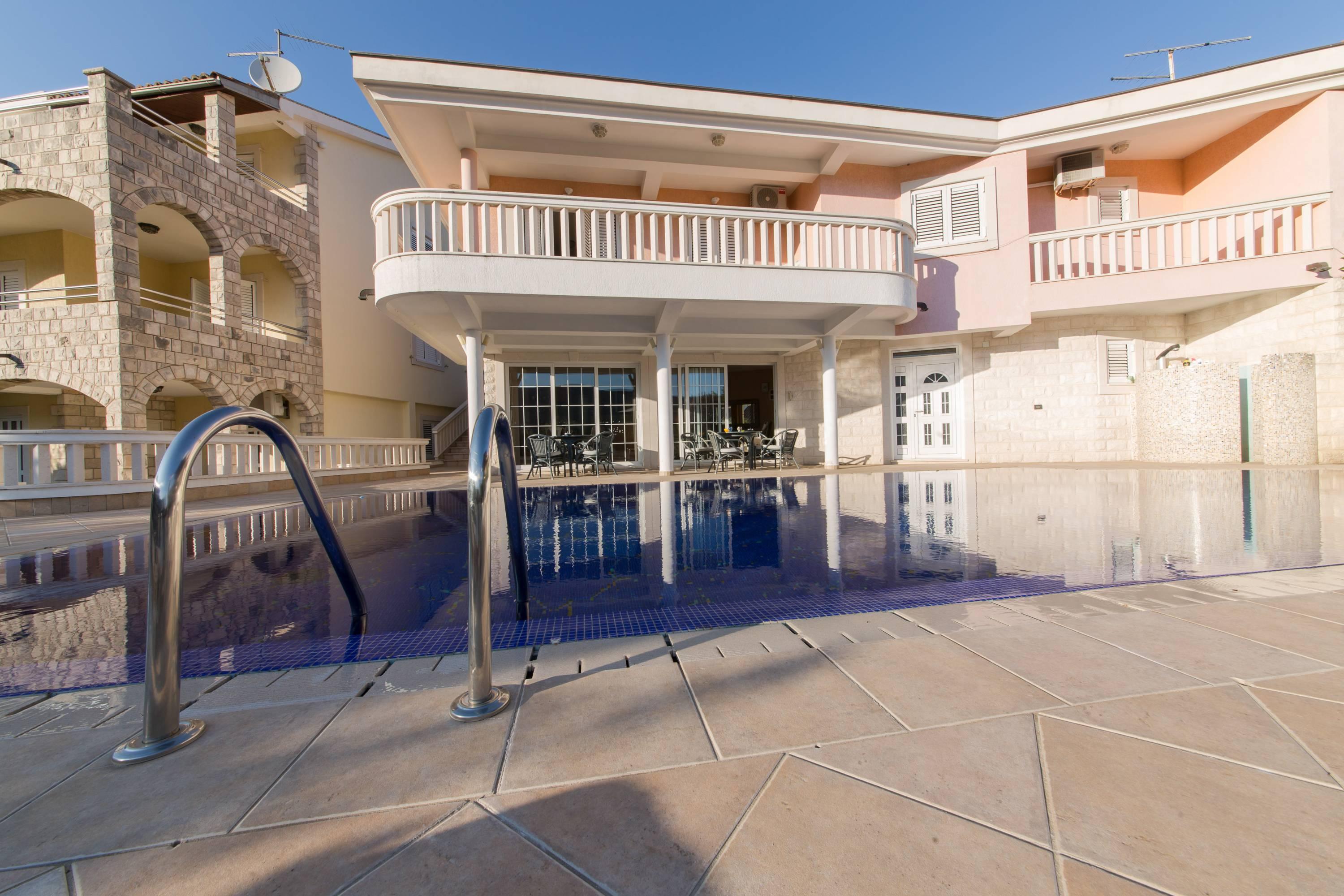 Apartments P&N Resort Herceg Novi Exterior photo